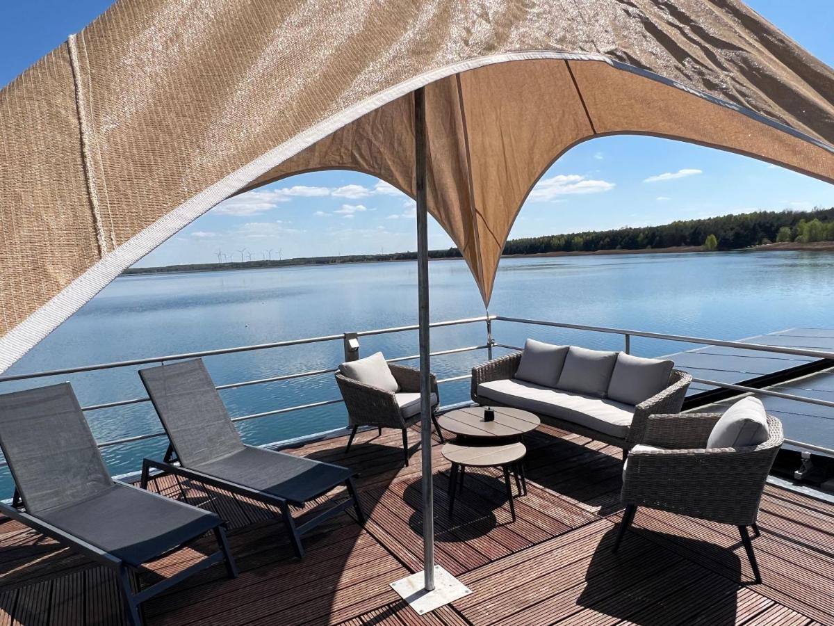 Schwimmende Ferienhaeuser Auf Dem See - Spreewald Vetschau Εξωτερικό φωτογραφία