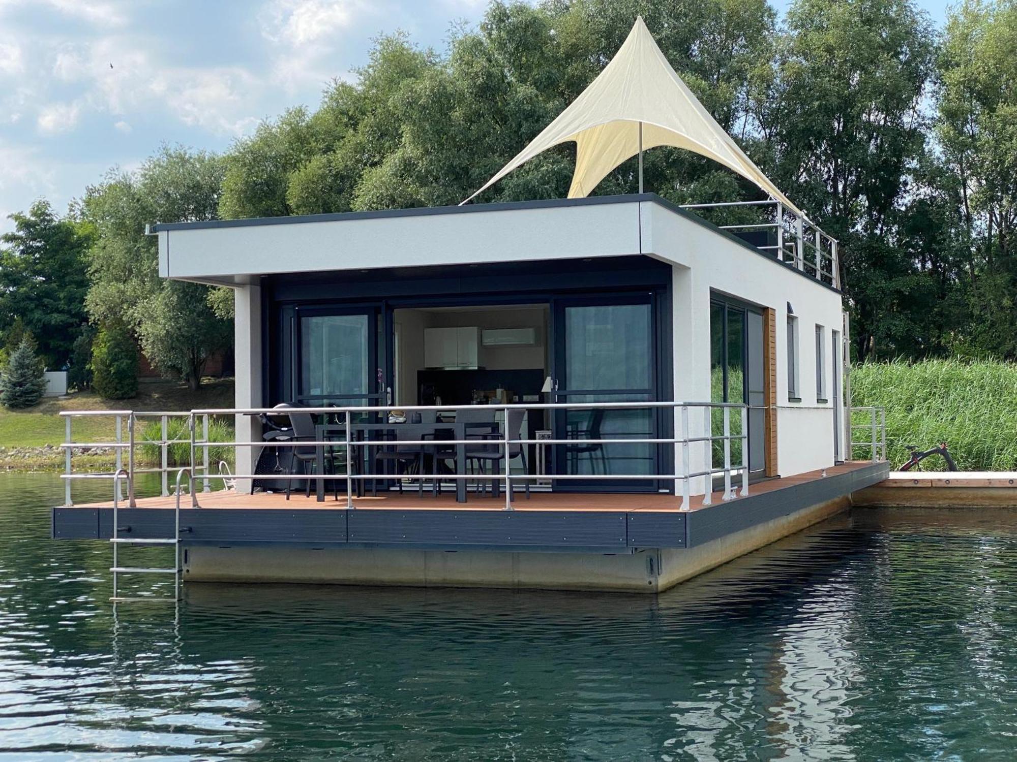 Schwimmende Ferienhaeuser Auf Dem See - Spreewald Vetschau Δωμάτιο φωτογραφία